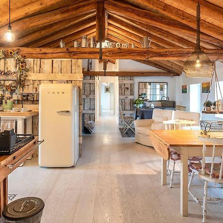 Dori'S Home , Romantico Loft Мазер Экстерьер фото