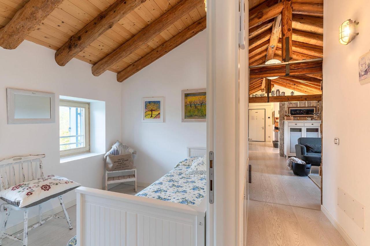 Dori'S Home , Romantico Loft Мазер Экстерьер фото